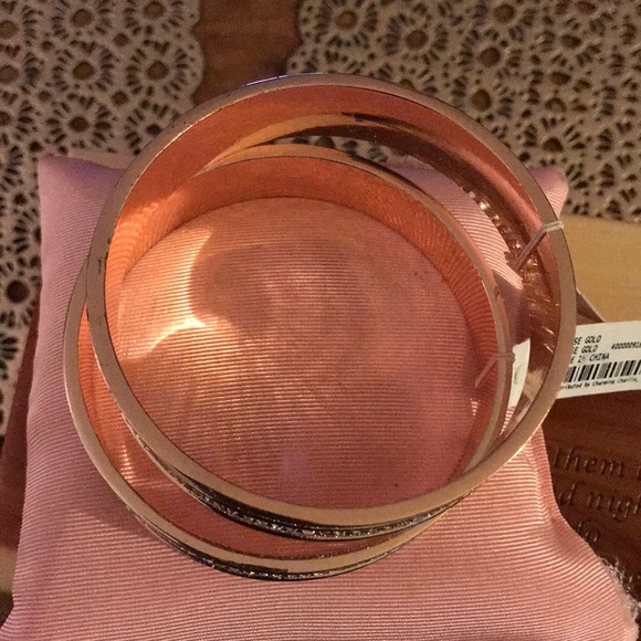 NWT rose gold bangles - Picture 2 of 3